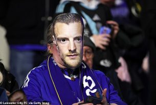 Leicester City fans taunted Wayne Rooney by wearing Jamie Vardy masks on Monday night