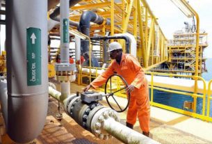 Oil revenue crashes by N289.6bn as output falls