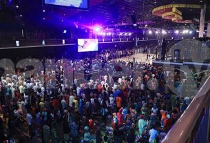 Second Thanksgiving: Synagogue agog with celebration