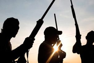 Armed robbers kill CBN staff, three others inside Abuja supermarket