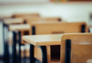 FG Laments Attacks On Schools