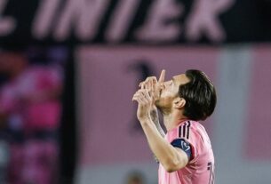Messi scores twice in Miami's frantic comeback over LAFC