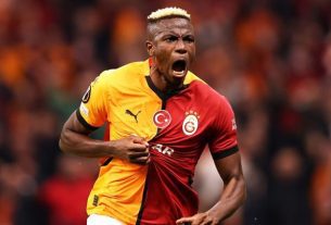 Victor Osimhen eeeeee