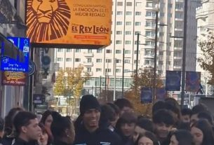 Jude Bellingham and his mum were mobbed by fans during a shopping trip in Madrid