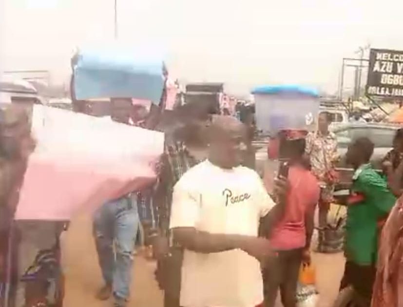 Anambra traders protest alleged extortions by SON