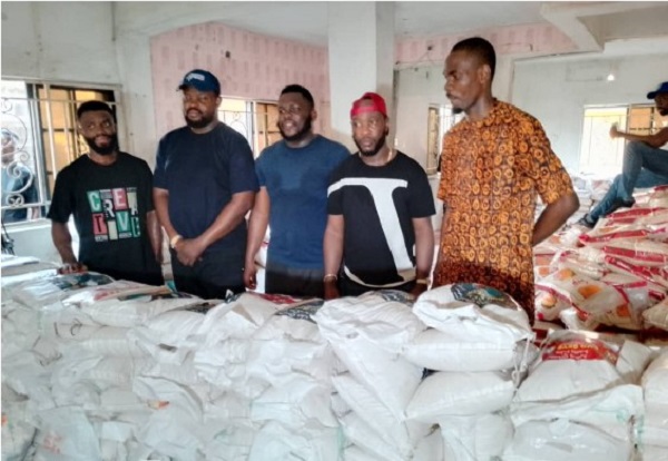 Christmas: Reps member Adegeye doles out bags of rice, cash gifts, others to constituents