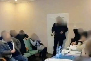 Deputy Village Councillor Throws Grenades At Council Meeting in Western Ukraine, 26 Injured