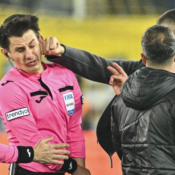 Referee Halil Umut Meler is struck by Ankaragucu president Faruk Koca