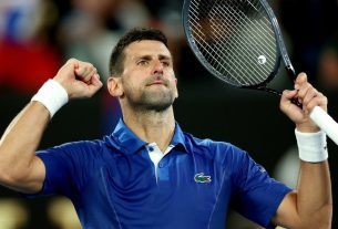 Djokovic Reaches 13th Wimbledon Semifinals As de Minaur Withdraws
