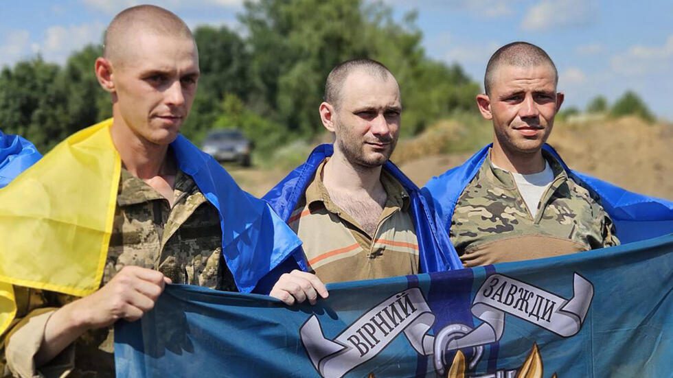 Russia, Ukraine Exchange 190 Soldiers In Latest Prisoner Swap