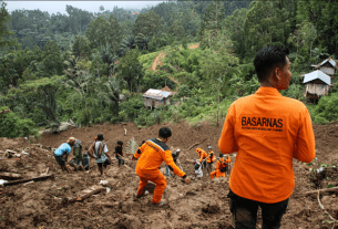 Search Resumes For 45 Missing Victims After Indonesia Landslide Kills 17