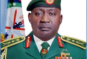 Chief of Defence Staff, 149 others bag NIM fellowship