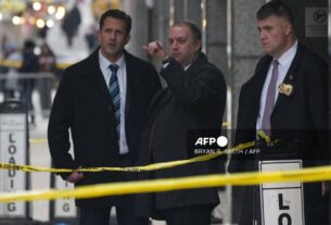 US police hunt top health insurance executive, Brian Thompson's killer