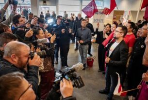 Greenland Votes in Early Elections as Trump’s Interest Sparks Debate on Independence