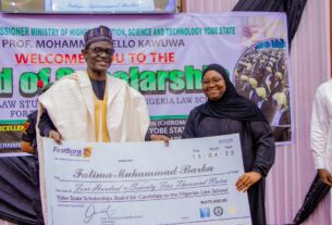 Gov Buni Presents Scholarship Cheques, Laptops To 127 Law Students