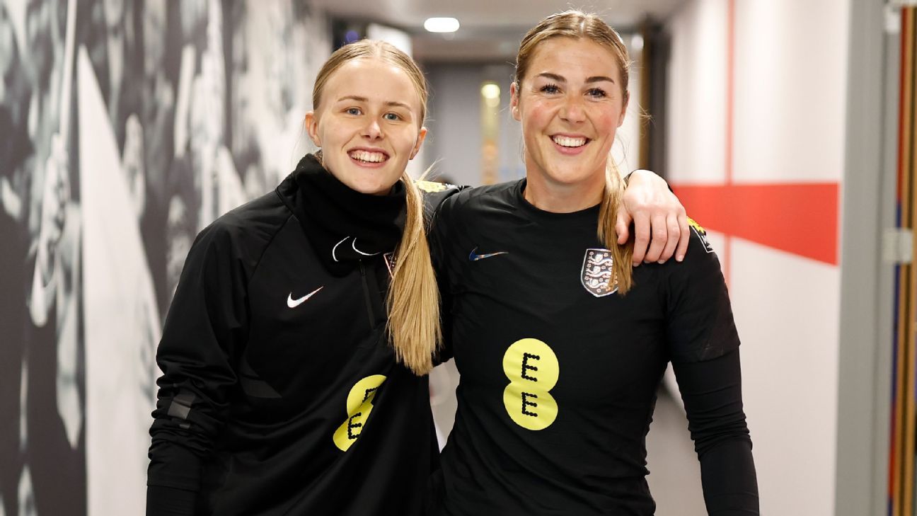 Earps, Hampton fallout: What we know so far from ex-England teammates Earps, Hampton fallout: What we know so far from ex-England