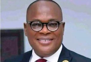 Prof. Simon Ortuanya